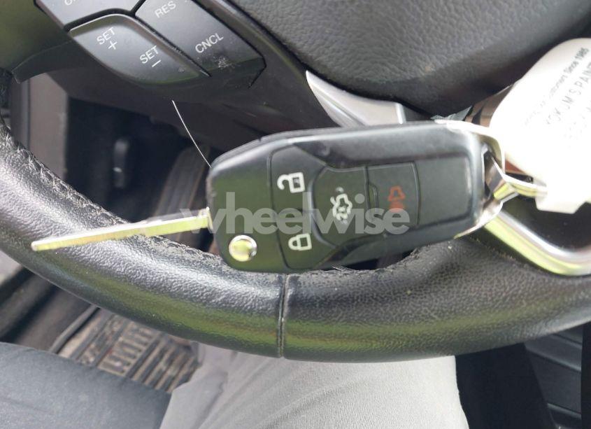 Photo 11 of 2016 Ford Fusion SE (VIN 3FA6P0T93GR212603)