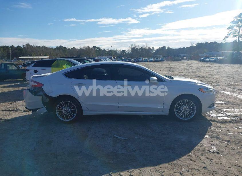 Photo 13 of 2016 Ford Fusion SE (VIN 3FA6P0T93GR300390)