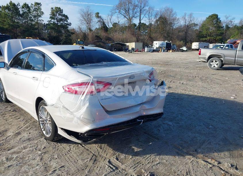 Photo 6 of 2016 Ford Fusion SE (VIN 3FA6P0T93GR300390)