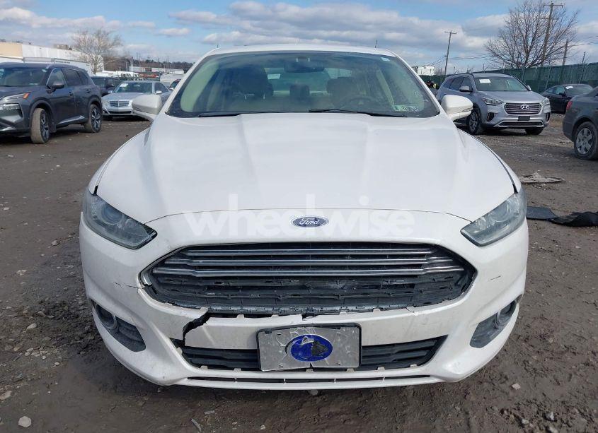 Photo 11 of 2016 Ford Fusion SE (VIN 3FA6P0T93GR348990)