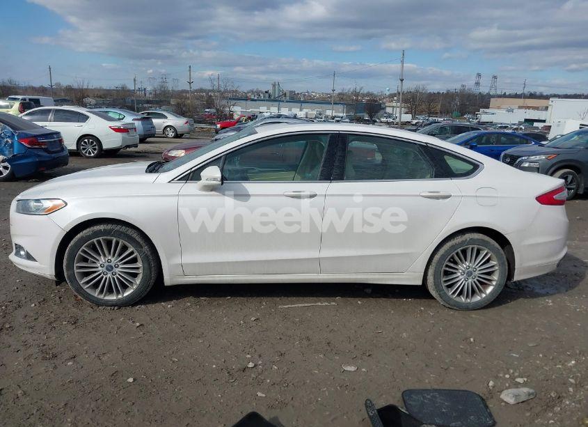 Photo 13 of 2016 Ford Fusion SE (VIN 3FA6P0T93GR348990)