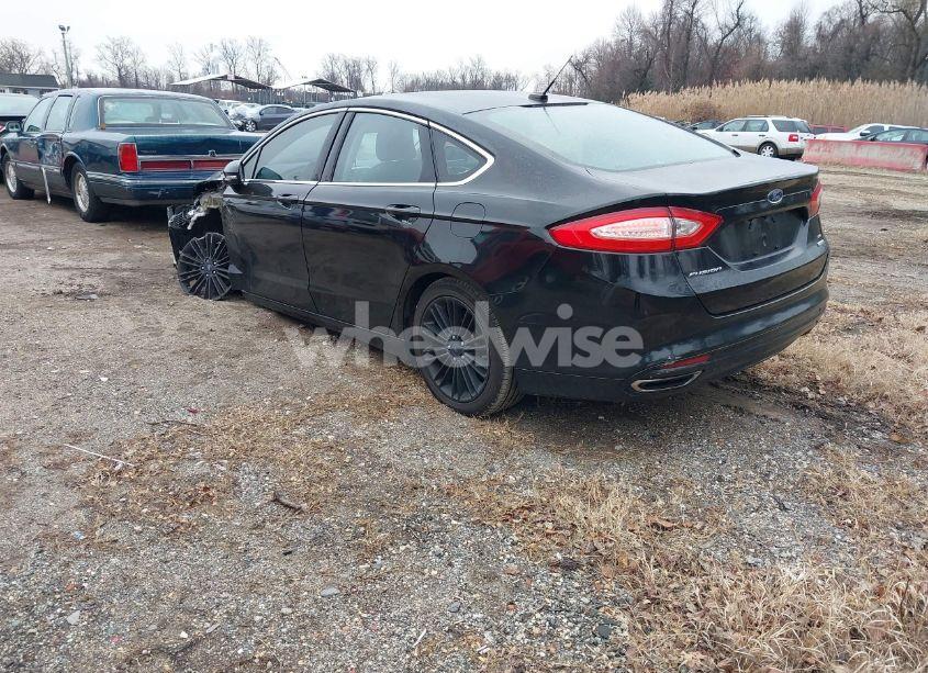 Photo 3 of 2016 Ford Fusion SE (VIN 3FA6P0T93GR401610)