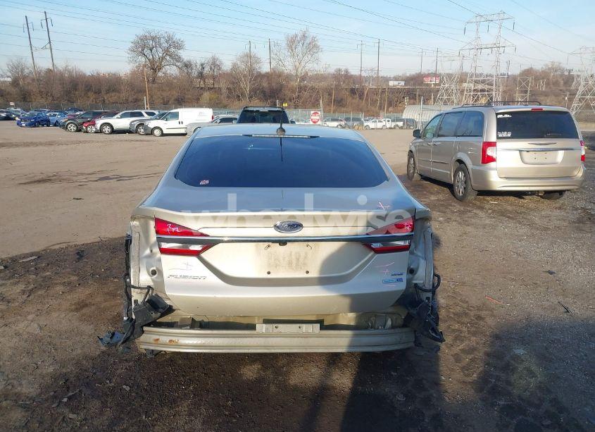 Photo 16 of 2017 Ford Fusion SE (VIN 3FA6P0T93HR198221)