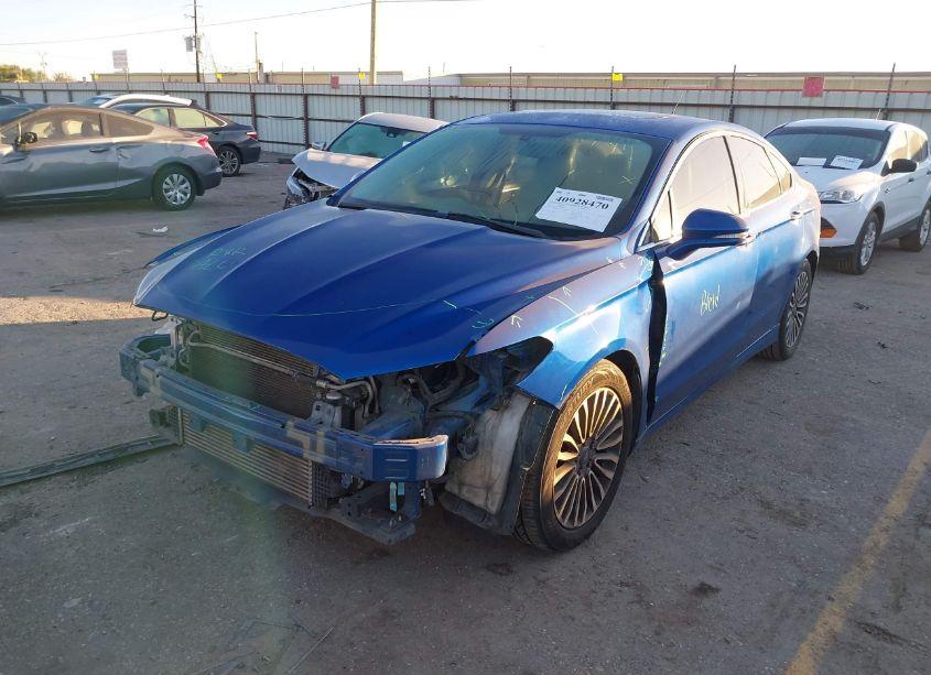 Photo 2 of 2017 Ford Fusion SE (VIN 3FA6P0T93HR206835)