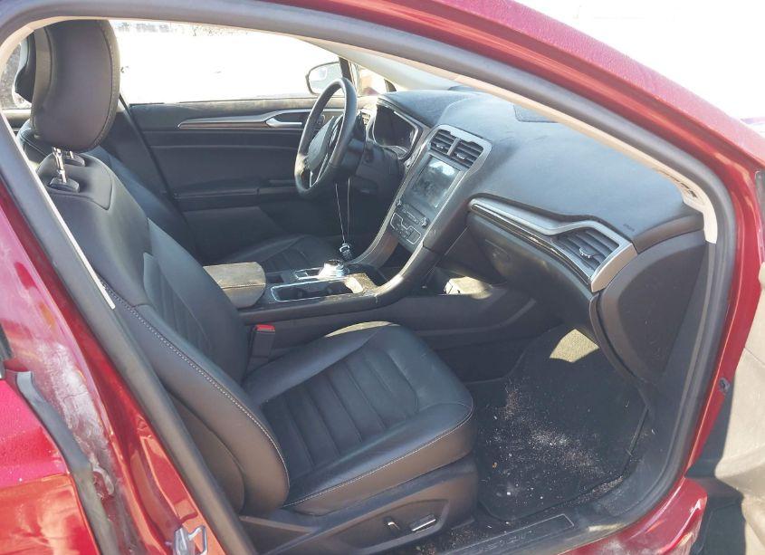 Photo 5 of 2017 Ford Fusion SE (VIN 3FA6P0T93HR273502)