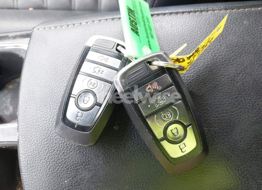 Photo 11 of 2017 Ford Fusion SE (VIN 3FA6P0T93HR275069)