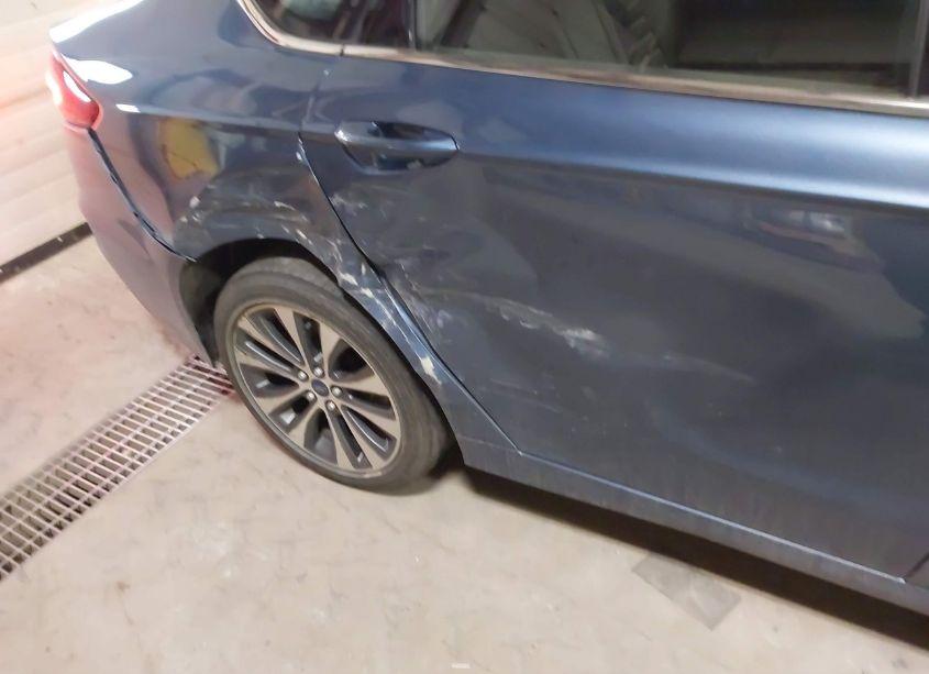 Photo 6 of 2019 Ford Fusion SE (VIN 3FA6P0T93KR152072)