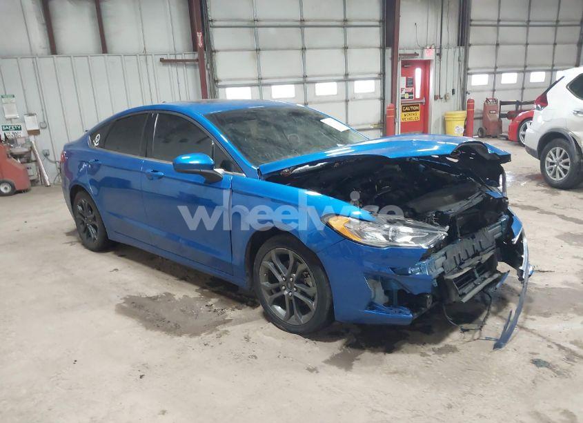 2020 Ford Fusion SE (VIN 3FA6P0T93LR202096) main photo