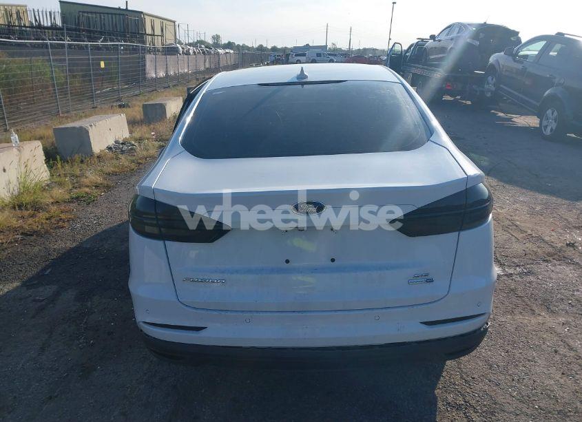 Photo 16 of 2020 Ford Fusion SE (VIN 3FA6P0T93LR247572)