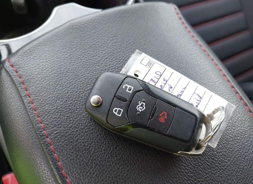 Photo 11 of 2015 Ford Fusion SE (VIN 3FA6P0T94FR241459)