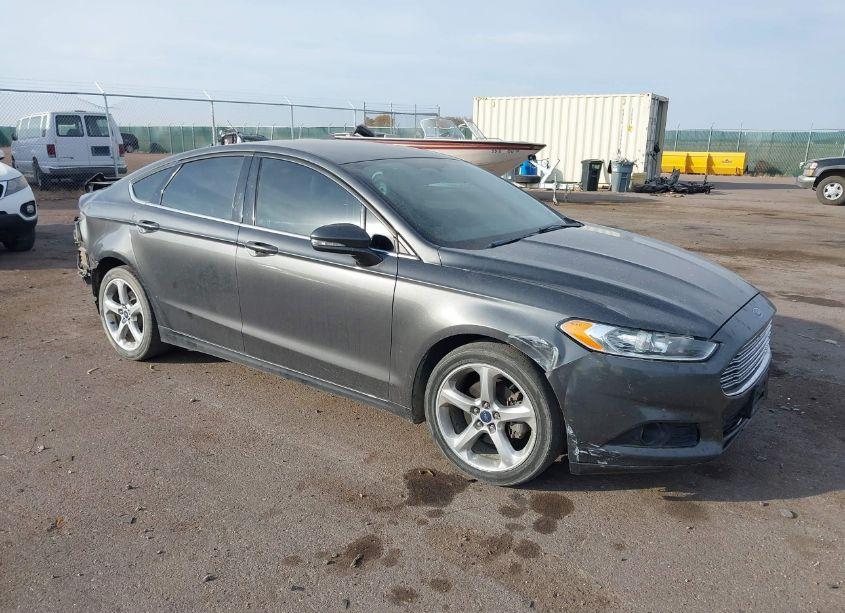 2016 Ford Fusion SE (VIN 3FA6P0T94GR234013) main photo