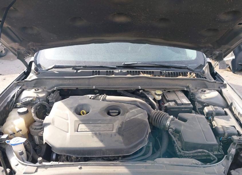 Photo 10 of 2016 Ford Fusion SE (VIN 3FA6P0T94GR234013)