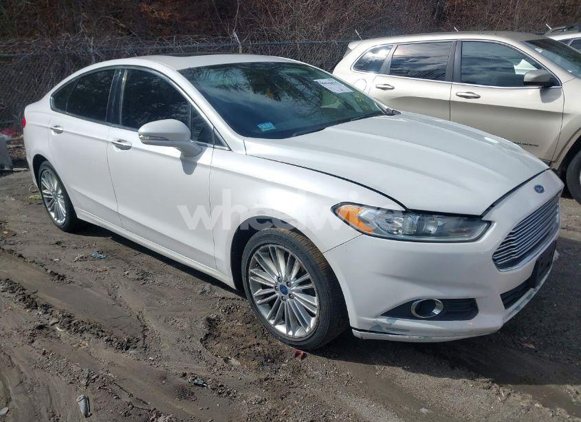 2016 Ford Fusion SE (VIN 3FA6P0T94GR270834) main photo