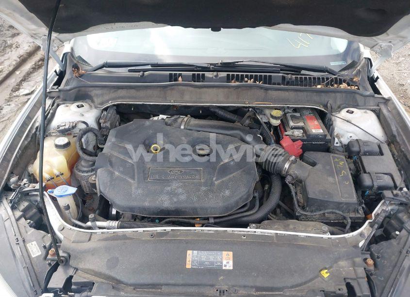 Photo 10 of 2016 Ford Fusion SE (VIN 3FA6P0T94GR270834)