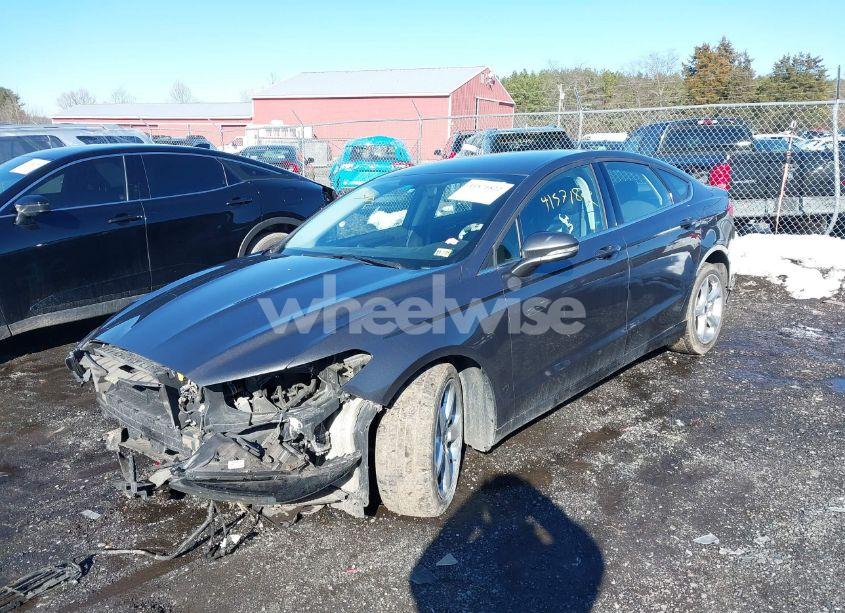 Photo 2 of 2016 Ford Fusion SE (VIN 3FA6P0T94GR277430)