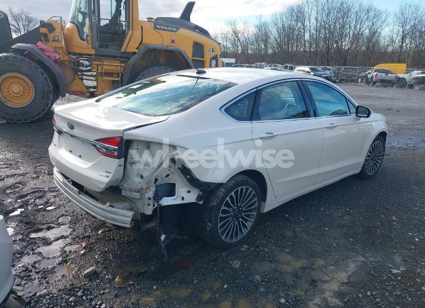 Photo 4 of 2017 Ford Fusion SE (VIN 3FA6P0T94HR268373)