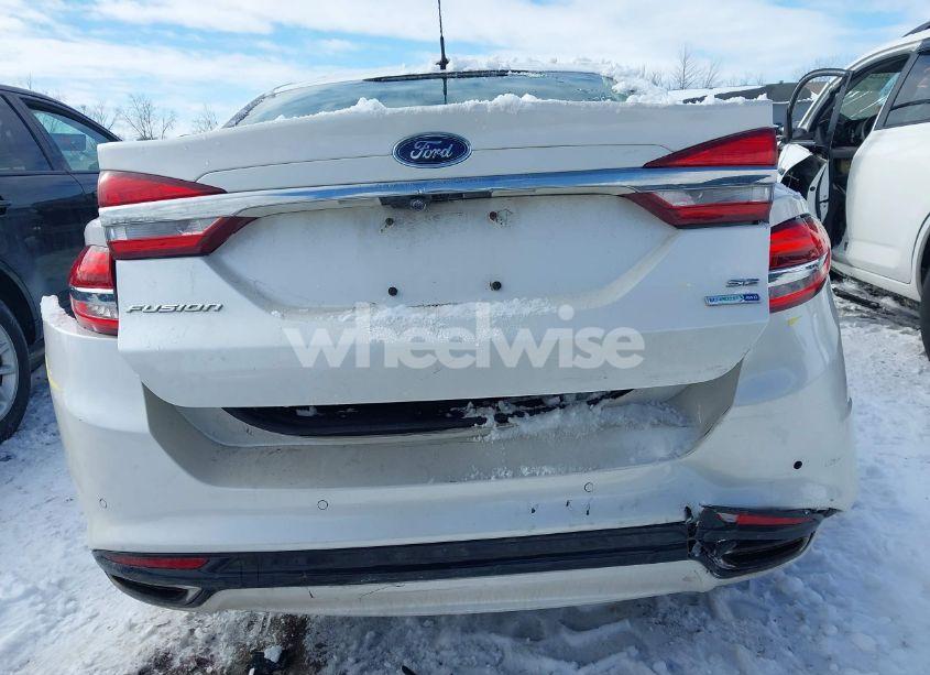 Photo 16 of 2017 Ford Fusion SE (VIN 3FA6P0T94HR412696)