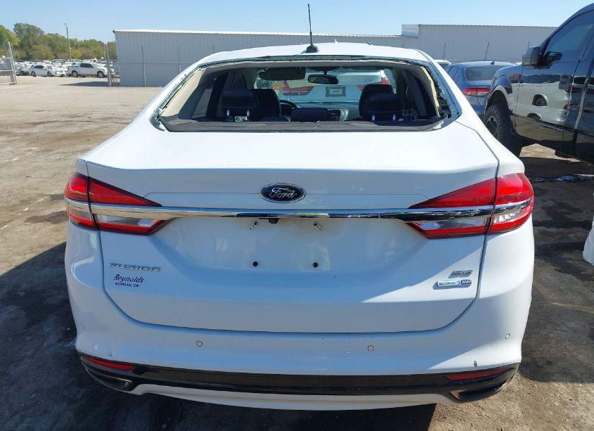 Photo 16 of 2018 Ford Fusion SE (VIN 3FA6P0T94JR114459)