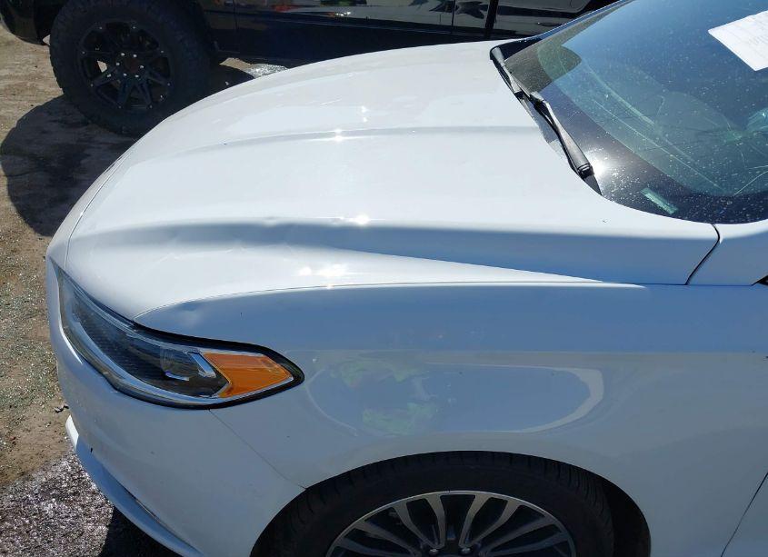 Photo 6 of 2018 Ford Fusion SE (VIN 3FA6P0T94JR114459)