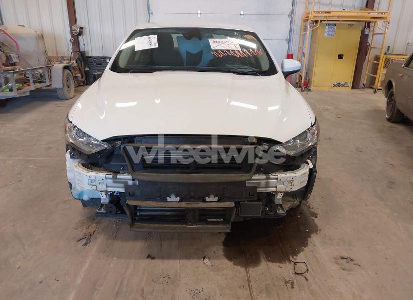 Photo 6 of 2020 Ford Fusion SE (VIN 3FA6P0T94LR179878)