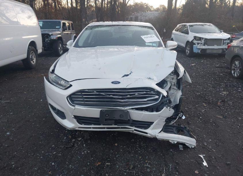 Photo 11 of 2015 Ford Fusion SE (VIN 3FA6P0T95FR202136)