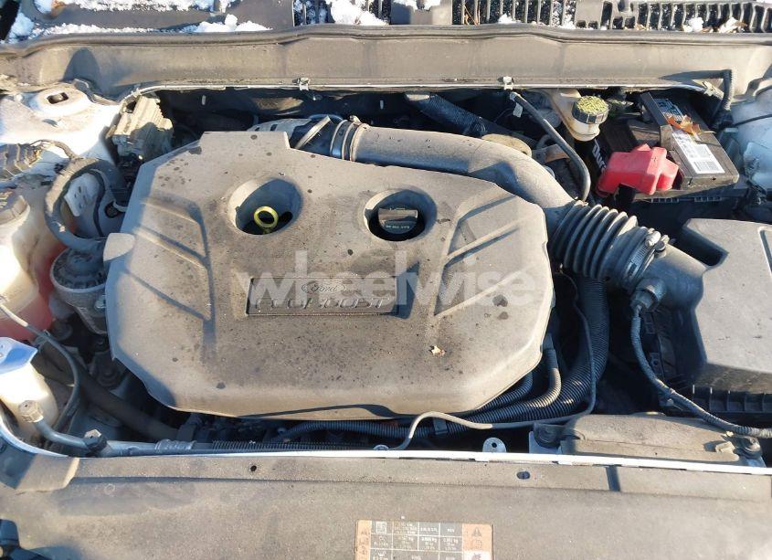 Photo 10 of 2016 Ford Fusion SE (VIN 3FA6P0T95GR128492)