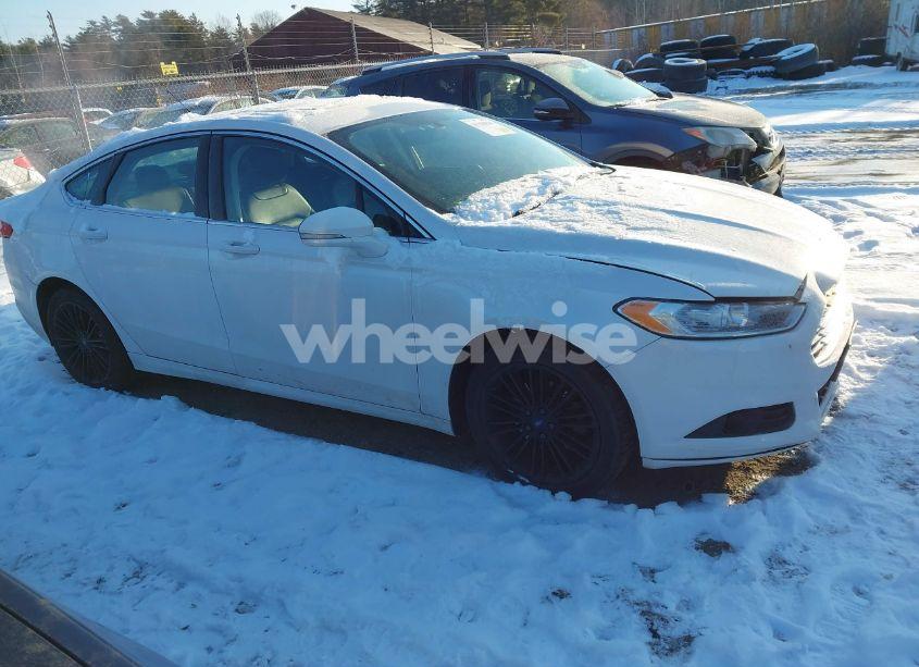 Photo 13 of 2016 Ford Fusion SE (VIN 3FA6P0T95GR128492)