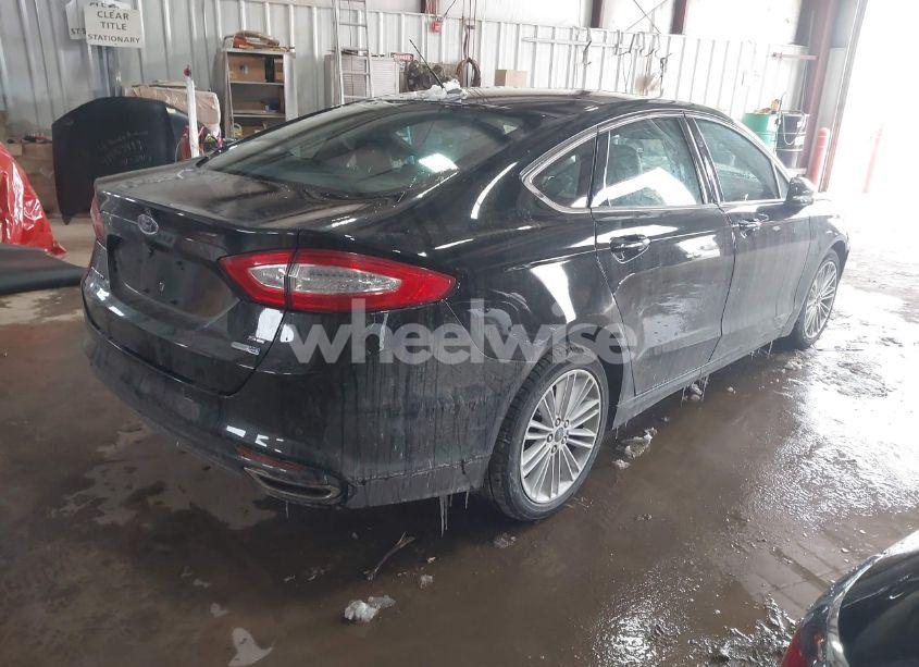 Photo 4 of 2016 Ford Fusion SE (VIN 3FA6P0T95GR270888)
