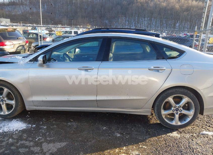 Photo 14 of 2016 Ford Fusion SE (VIN 3FA6P0T95GR325548)