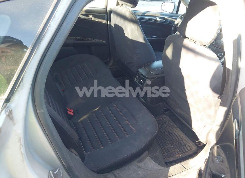 Photo 8 of 2016 Ford Fusion SE (VIN 3FA6P0T95GR325548)