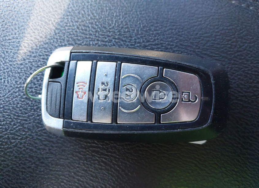 Photo 11 of 2017 Ford Fusion SE (VIN 3FA6P0T95HR119454)