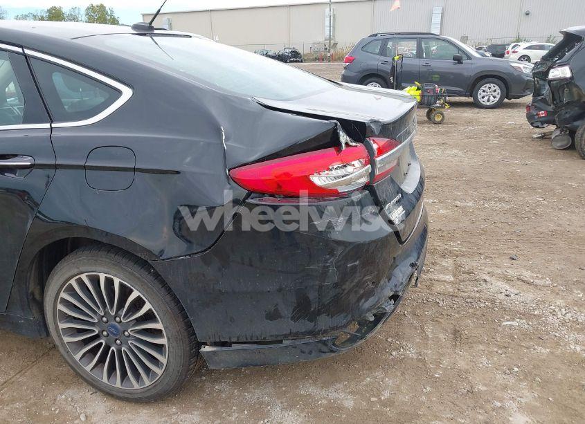 Photo 12 of 2017 Ford Fusion SE (VIN 3FA6P0T95HR140398)