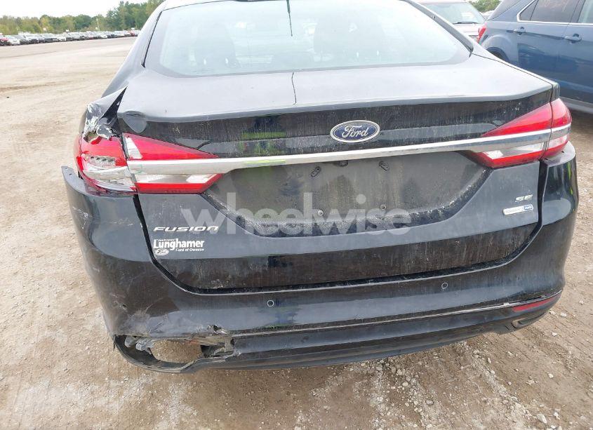 Photo 18 of 2017 Ford Fusion SE (VIN 3FA6P0T95HR140398)