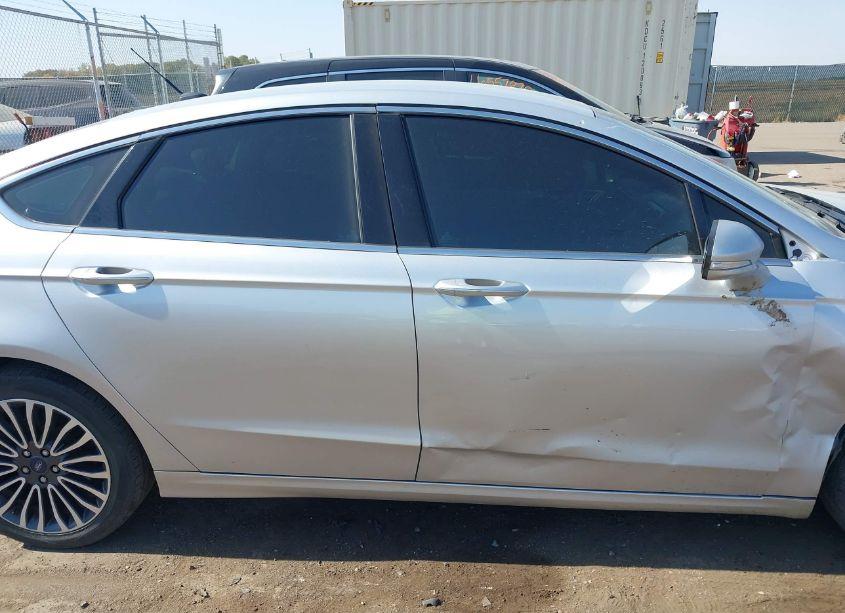 Photo 13 of 2017 Ford Fusion SE (VIN 3FA6P0T95HR293380)