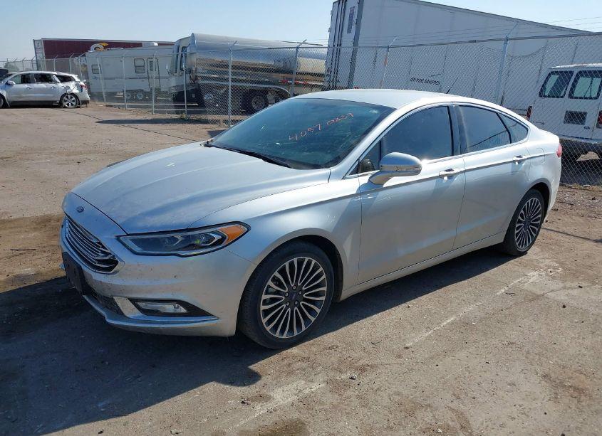 Photo 2 of 2017 Ford Fusion SE (VIN 3FA6P0T95HR293380)