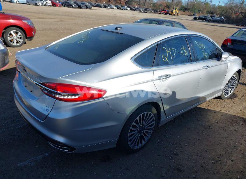 Photo 4 of 2017 Ford Fusion SE (VIN 3FA6P0T95HR322568)