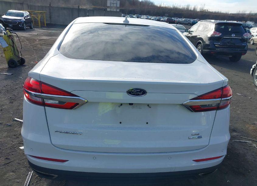 Photo 16 of 2019 Ford Fusion SE (VIN 3FA6P0T95KR269488)