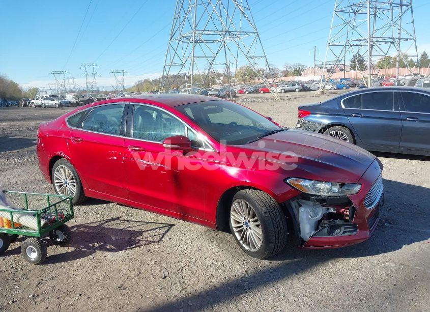 2016 Ford Fusion SE (VIN 3FA6P0T96GR120871) main photo