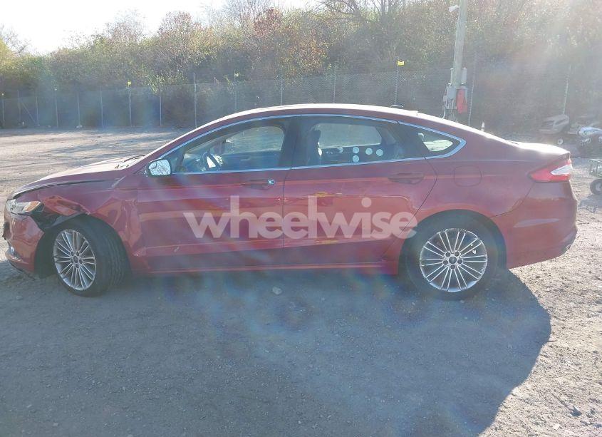 Photo 13 of 2016 Ford Fusion SE (VIN 3FA6P0T96GR120871)