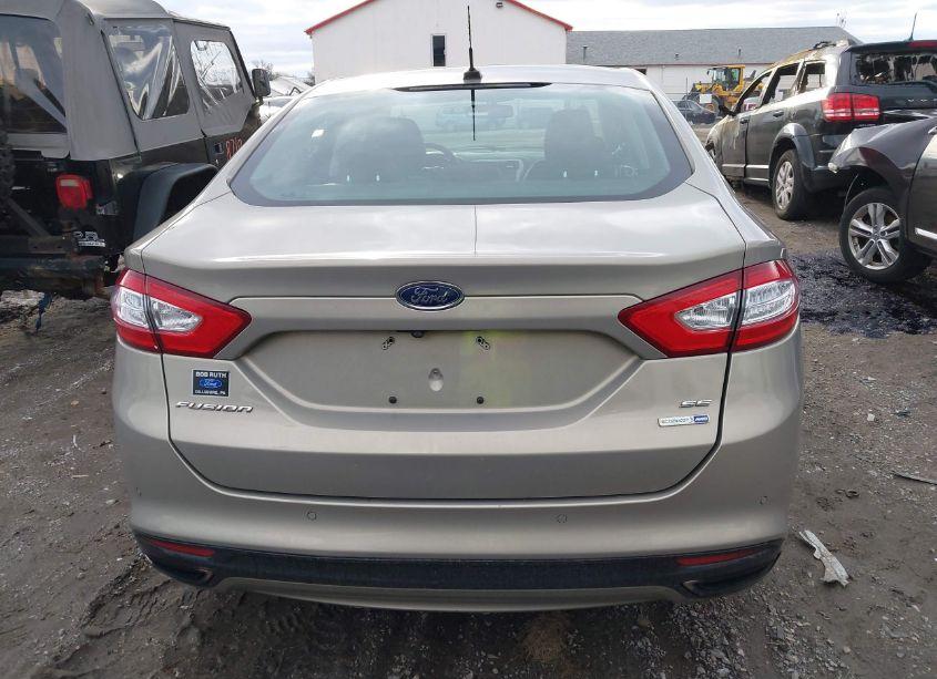 Photo 16 of 2016 Ford Fusion SE (VIN 3FA6P0T96GR127819)