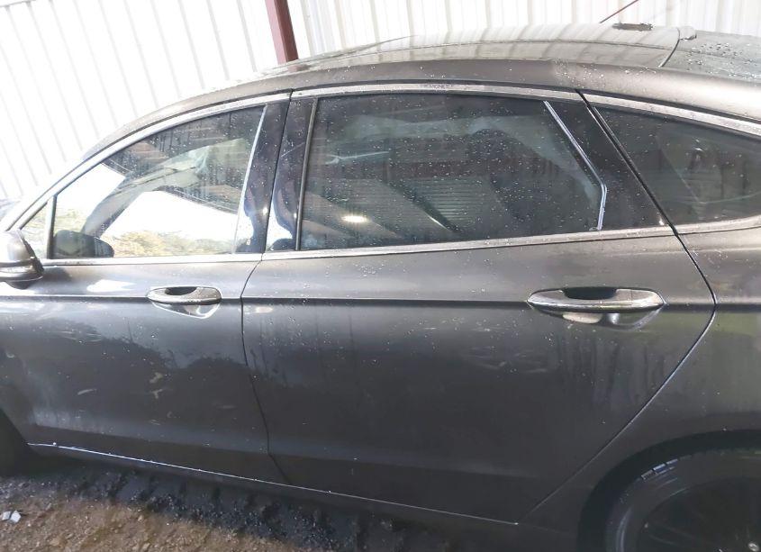 Photo 14 of 2016 Ford Fusion SE (VIN 3FA6P0T96GR209470)