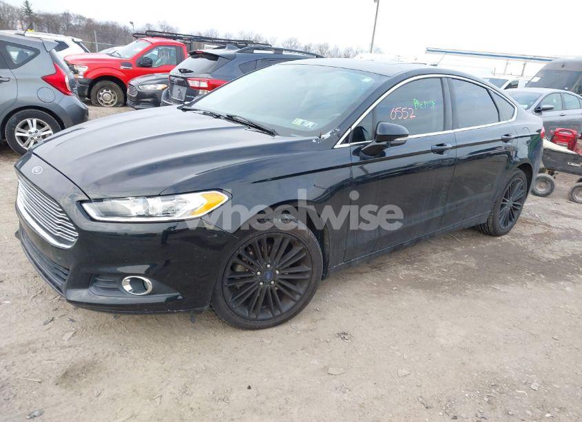 Photo 2 of 2016 Ford Fusion SE (VIN 3FA6P0T96GR231131)
