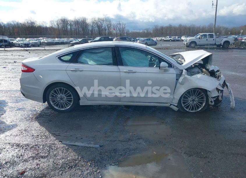 Photo 13 of 2016 Ford Fusion SE (VIN 3FA6P0T96GR312548)