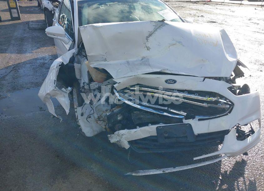 Photo 6 of 2016 Ford Fusion SE (VIN 3FA6P0T96GR312548)