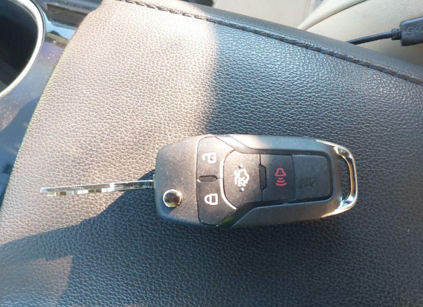 Photo 11 of 2016 Ford Fusion SE (VIN 3FA6P0T96GR322108)