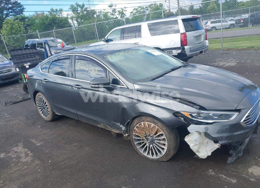 2017 Ford Fusion SE (VIN 3FA6P0T96HR140314) main photo