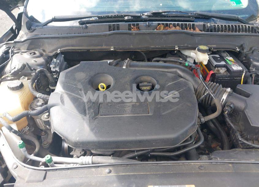 Photo 10 of 2017 Ford Fusion SE (VIN 3FA6P0T96HR140314)