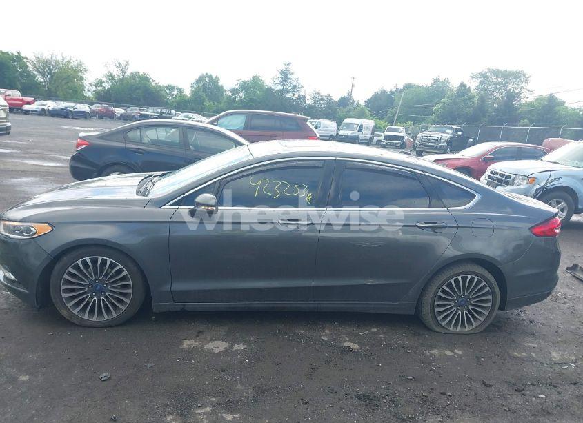 Photo 15 of 2017 Ford Fusion SE (VIN 3FA6P0T96HR140314)