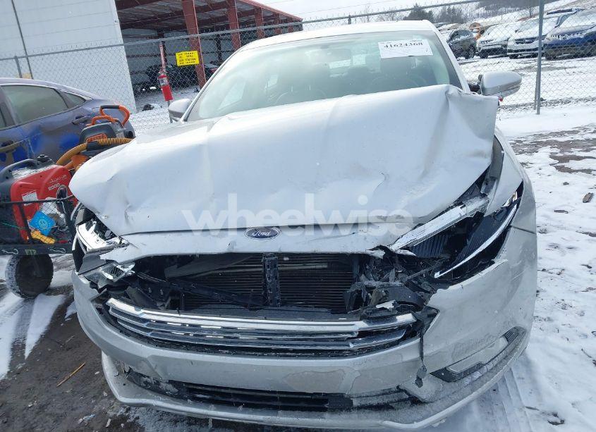 Photo 12 of 2017 Ford Fusion SE (VIN 3FA6P0T96HR267970)