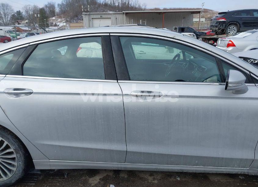 Photo 13 of 2017 Ford Fusion SE (VIN 3FA6P0T96HR267970)